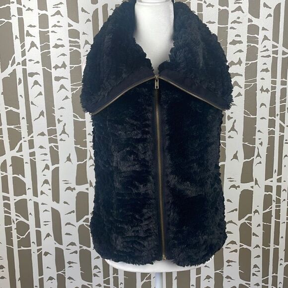 Fever NEW Faux Fur Vest S Black - Picture 1 of 8